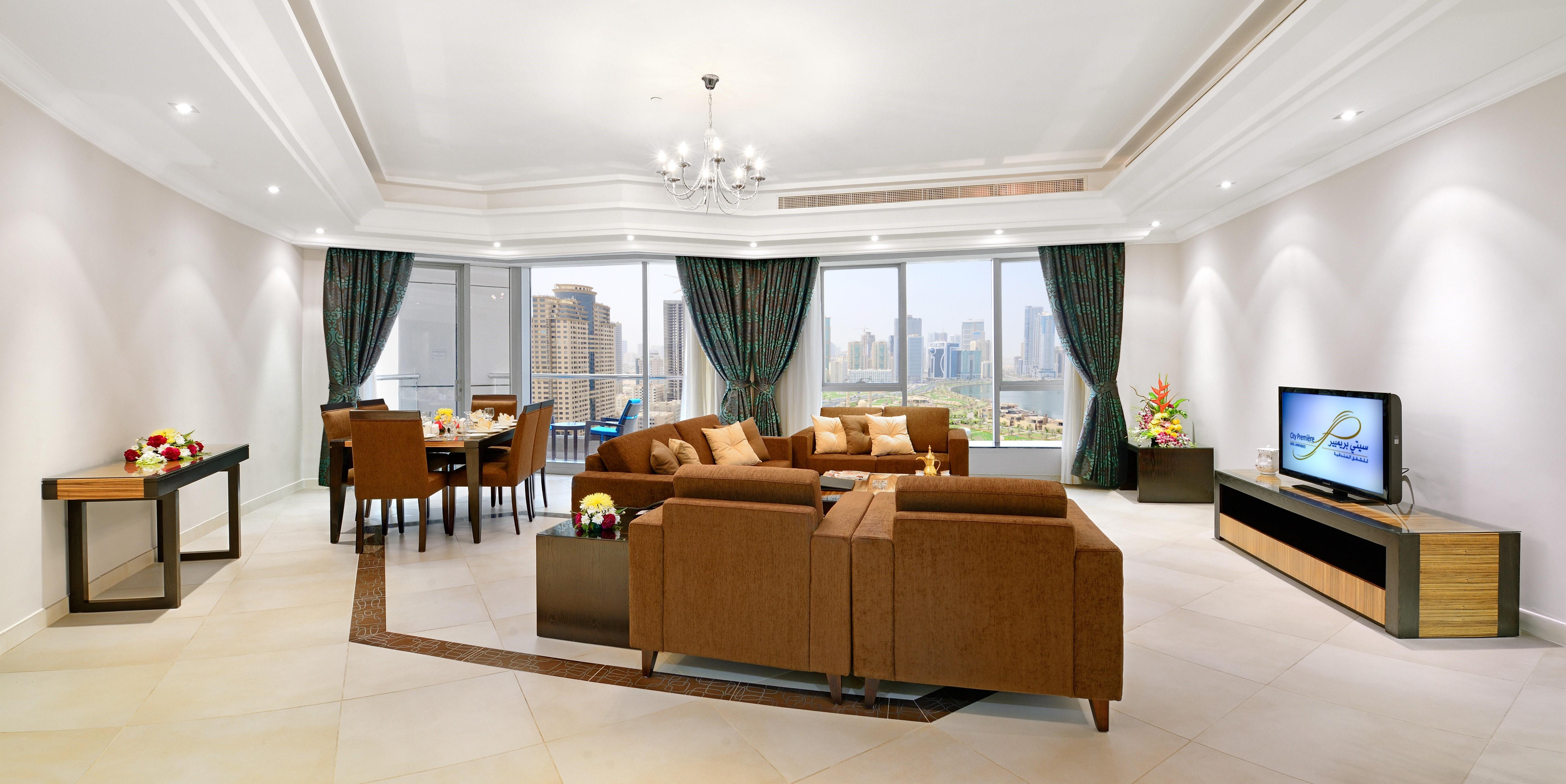 Al Majaz Premiere Hotel Apartments Sharjah Exterior foto